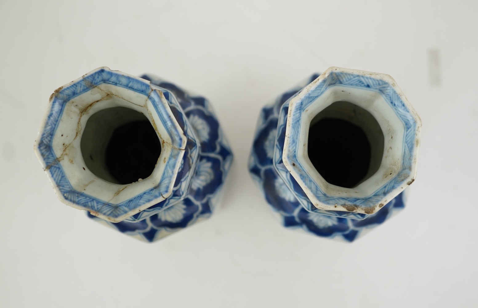 A pair of Chinese blue and white octagonal vases, Kangxi period
